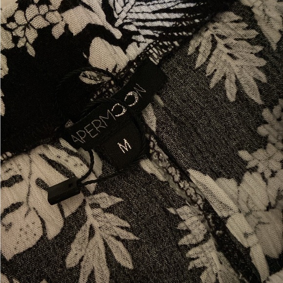 Flowy pants - Picture 2 of 2